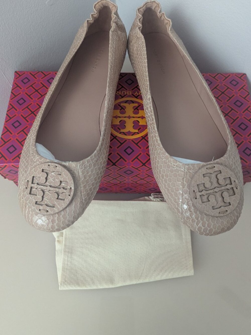 Tory Burch $228 Minnie Travel Ballet Flats Snake Embossed MANY SIZES Meadowsweet - Picture 15 of 15